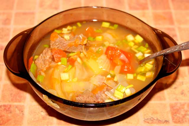 Капустный суп с мясом