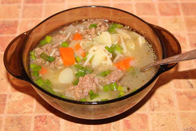 Вермишелевый суп с мясом